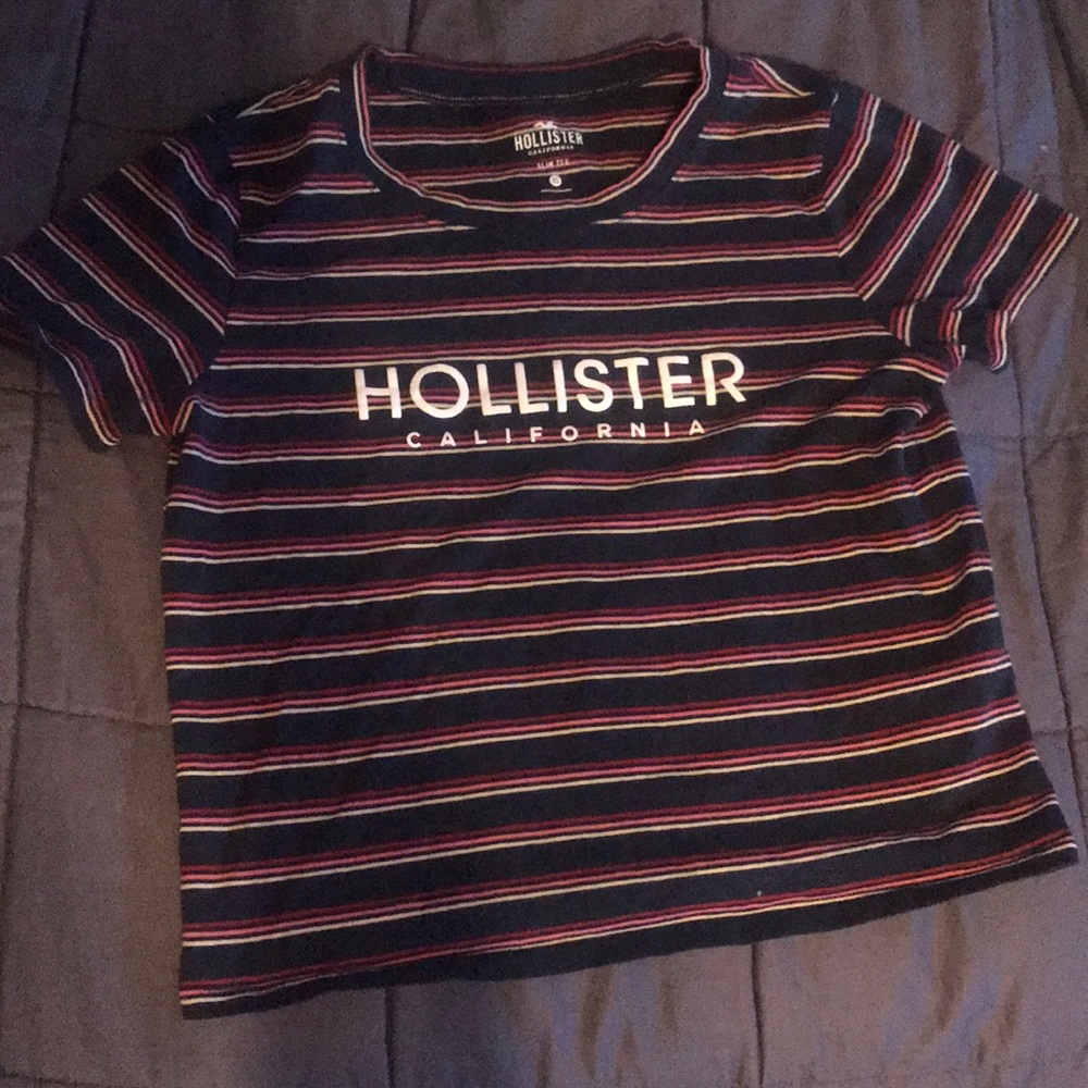 Hollister cropped t-shirt
